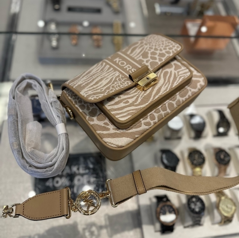 MICHAEL MICHAEL KORS BRADSHAW 30T2G2BM2J CAMEL MULTI MD MSGR - Picture 5 of 5